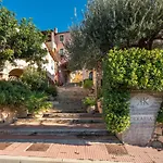 בית נופש Raggio Di Luna 2 *